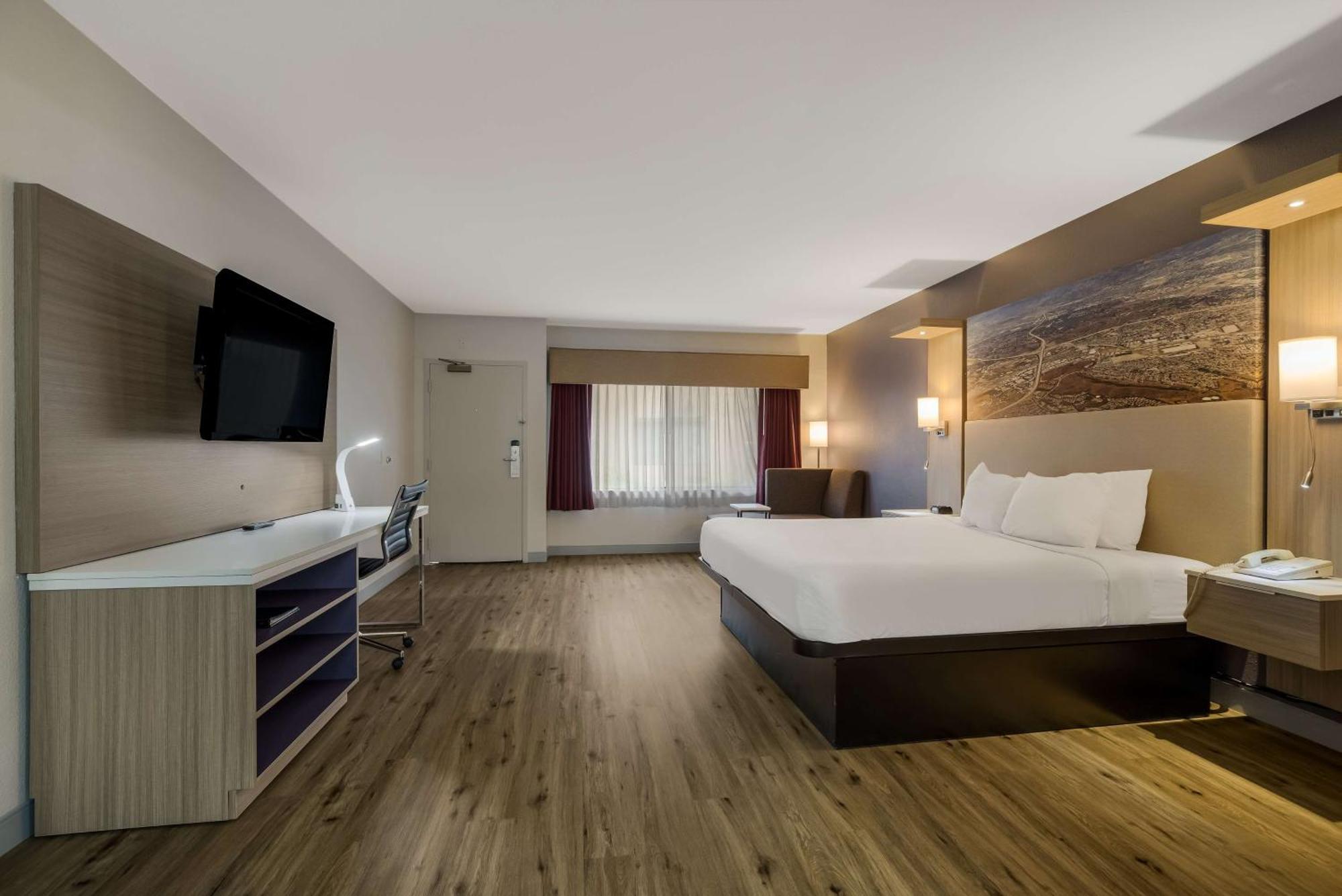 Best Western Diamond Bar Hotel & Suites Экстерьер фото
